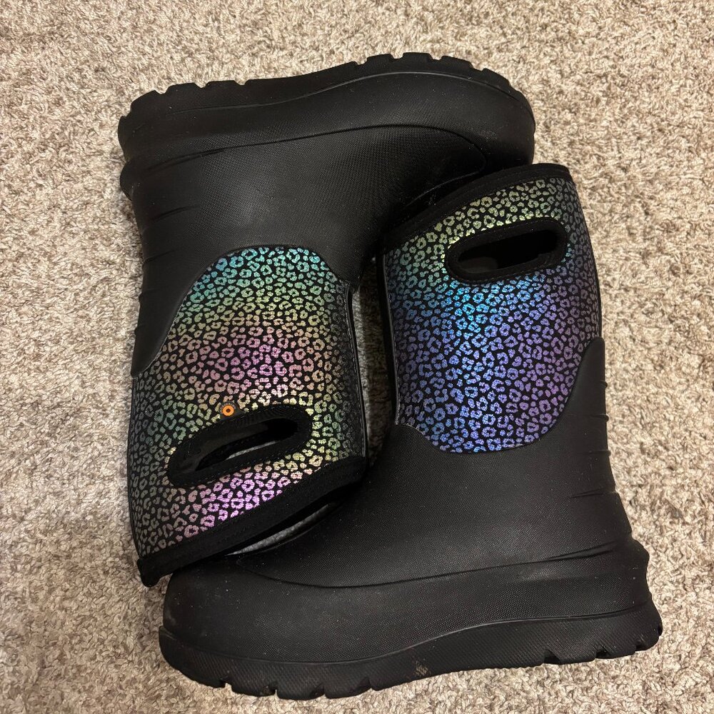 Iridescent Leopard Print Bogs Boots | Kids Size 6